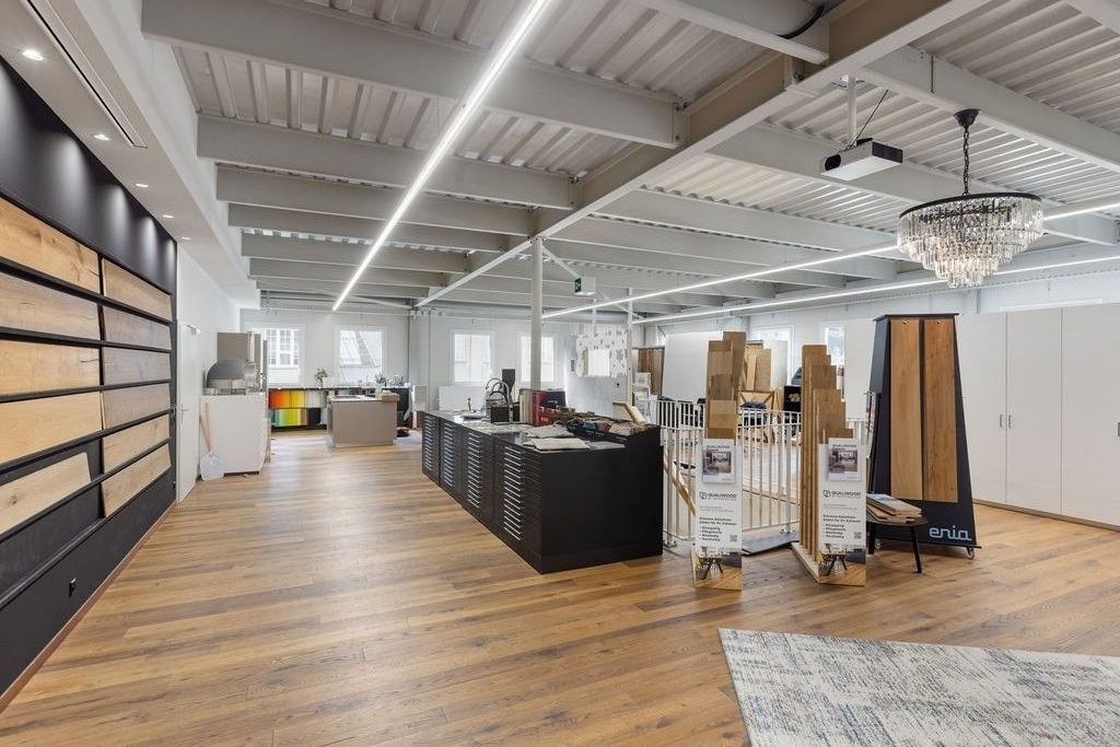 200-1000m² office, photo 3 of 9