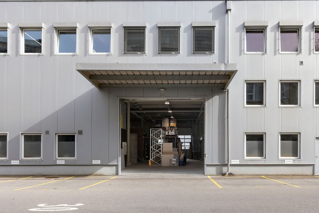 200-1000m² office, photo 2 of 9