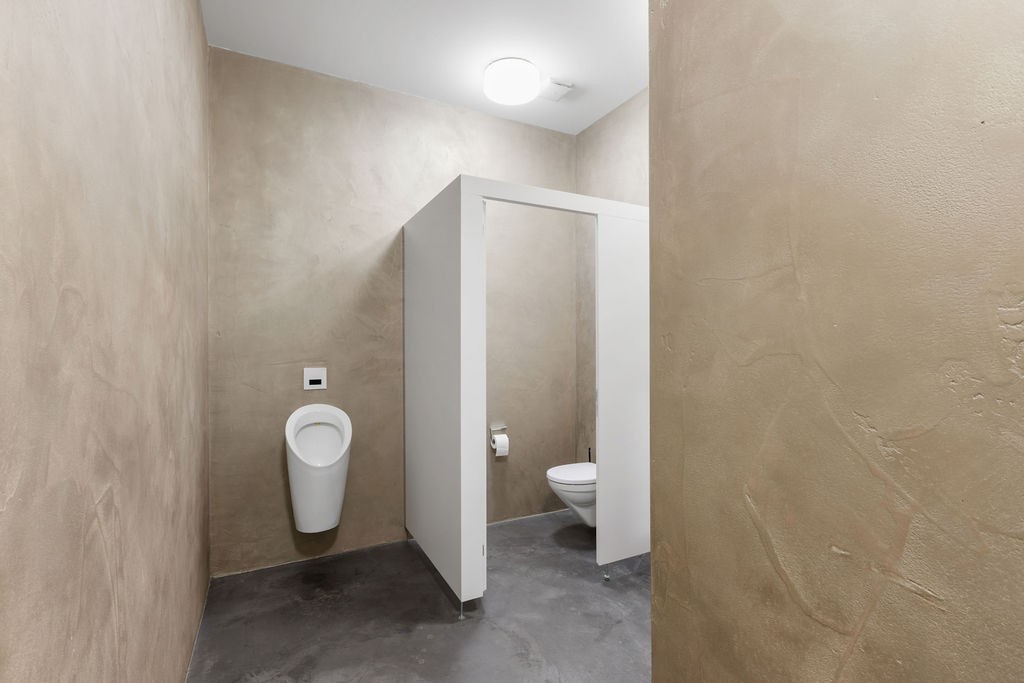 200-1000m² office, photo 8 of 9