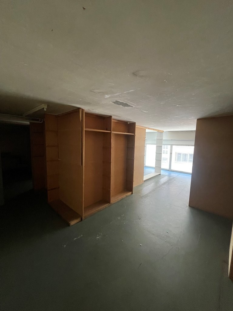162m² shop, photo 7 of 9