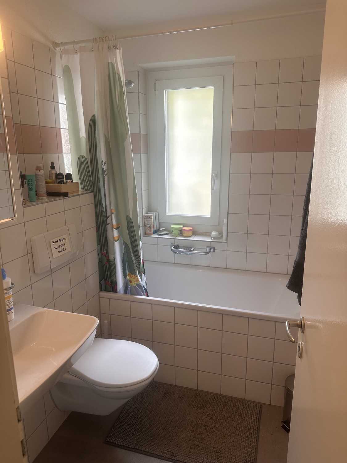 Chambre dans un appartement partagé