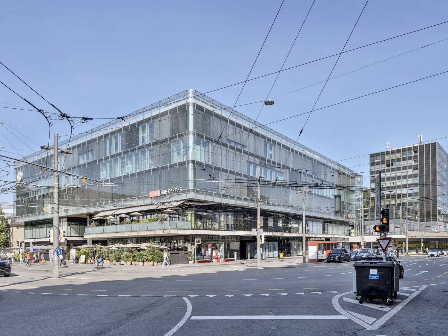 700m² practice, photo 1 of 7
