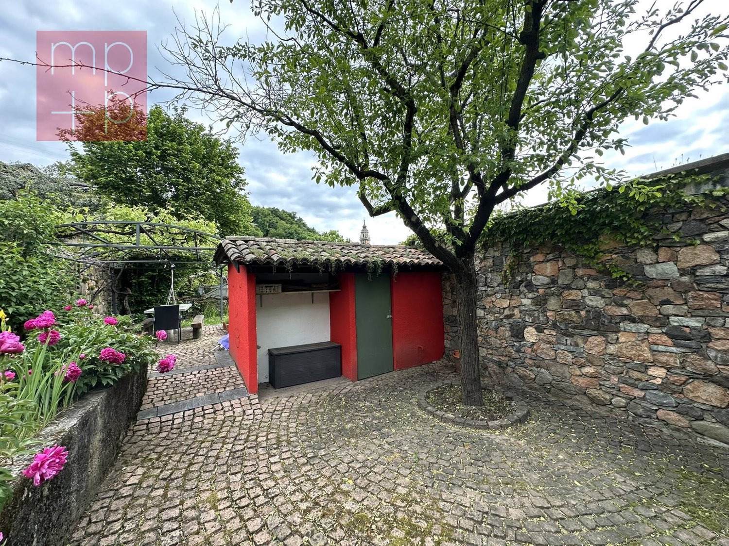 7 ½ rooms single house