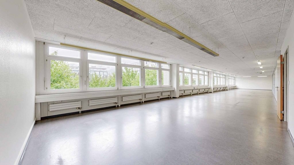 470m² office, photo 8 of 10