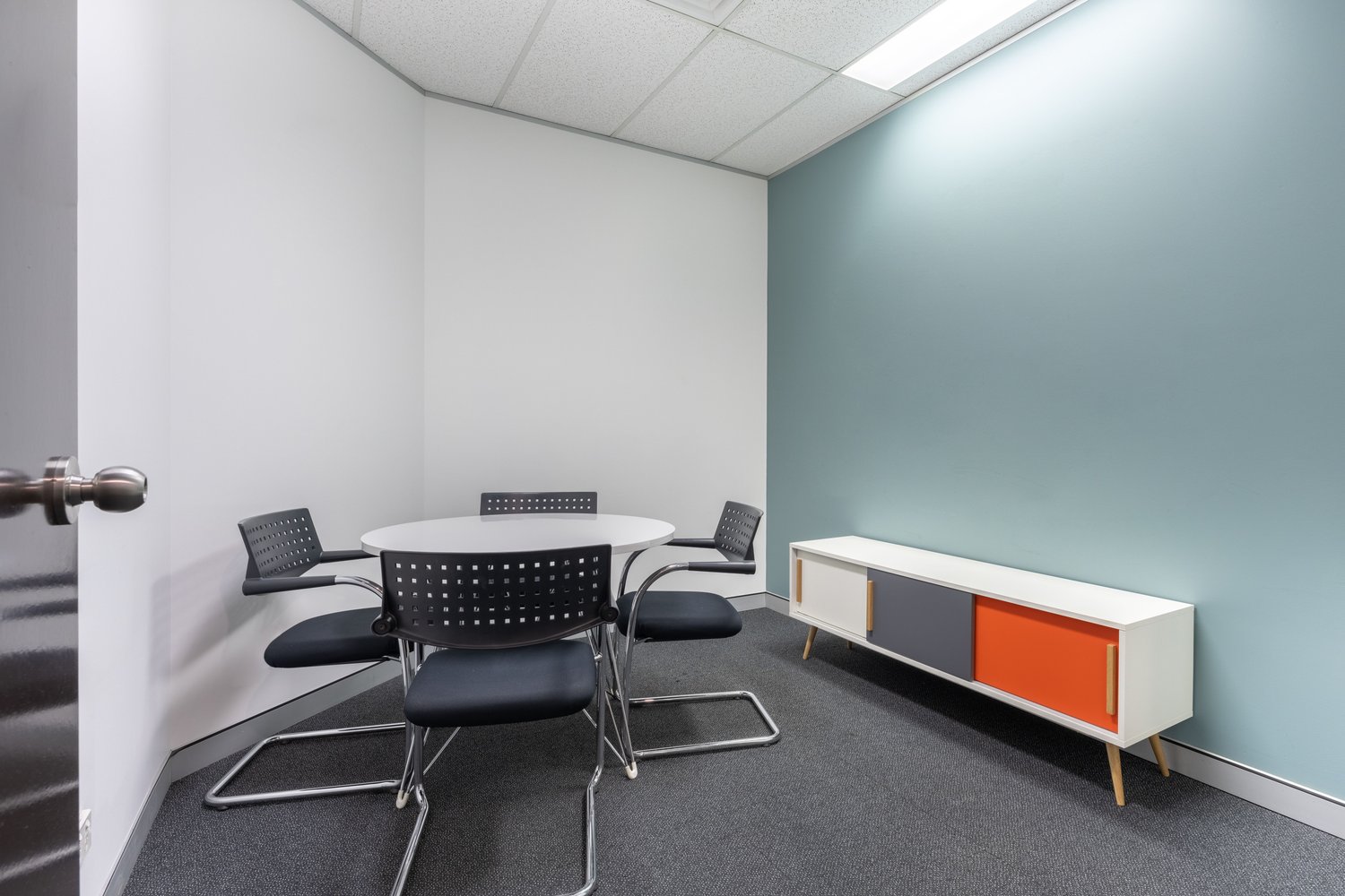 Office, photo 4 sur 7