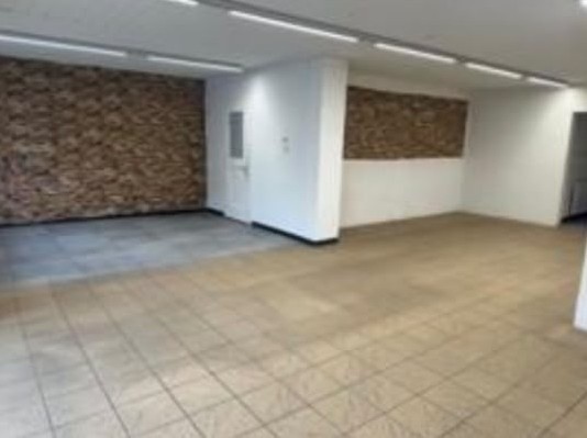 168m² commercial, photo 3 of 6