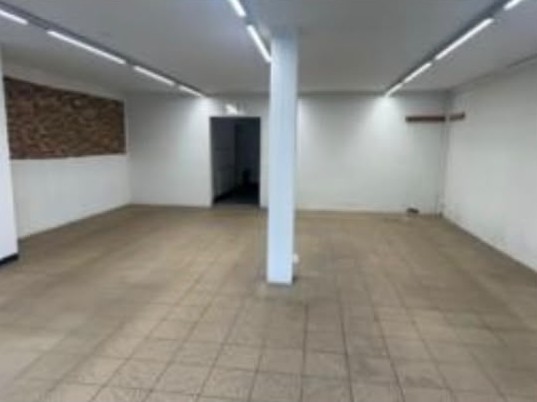 168m² commercial, photo 2 of 6