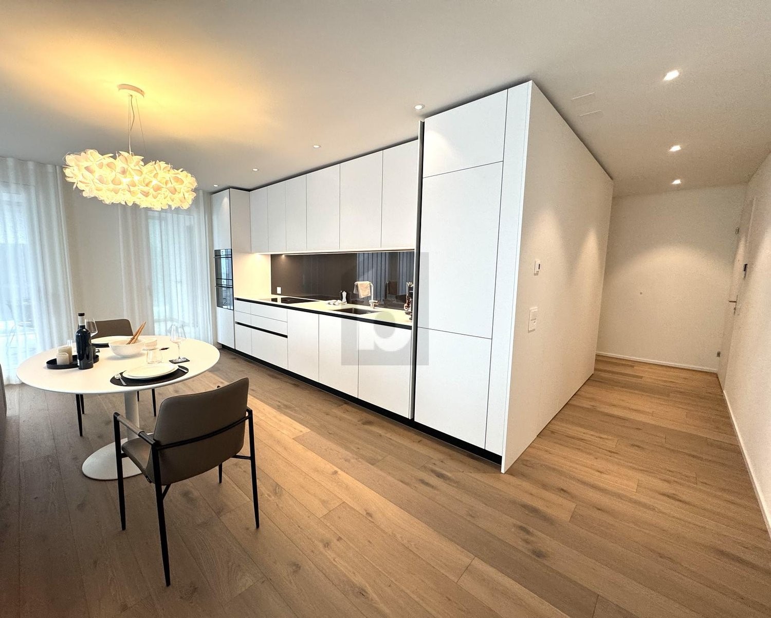 2 ½ rooms furnished flat, foto 1 di 4