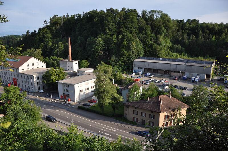 Deposito di 438m²
