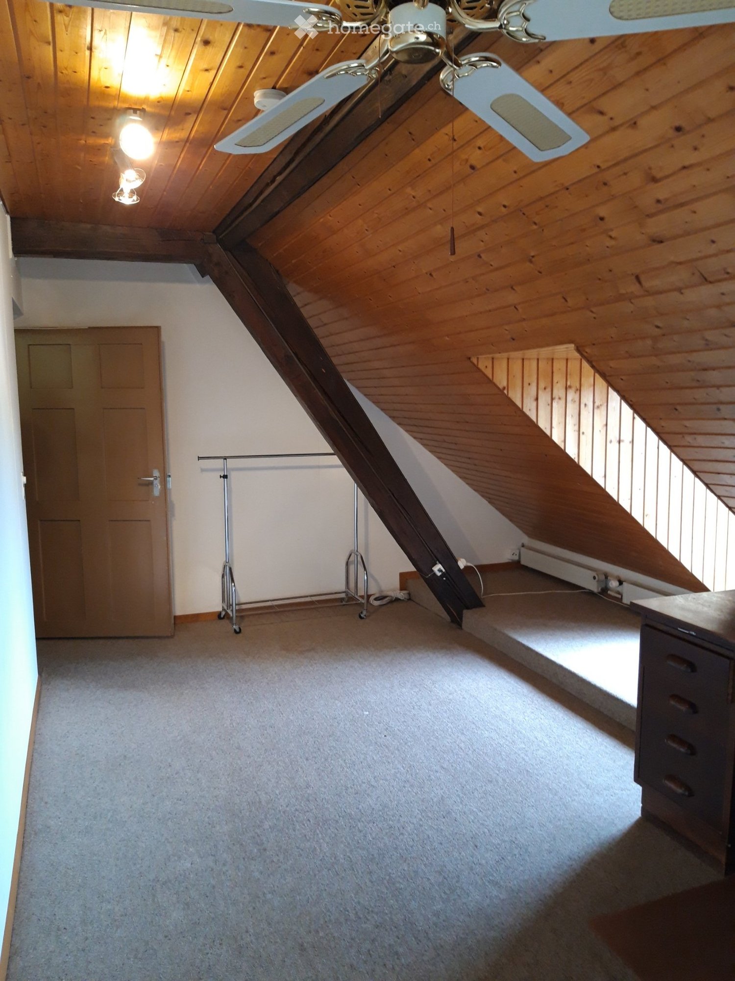 1 pièce chambre simple