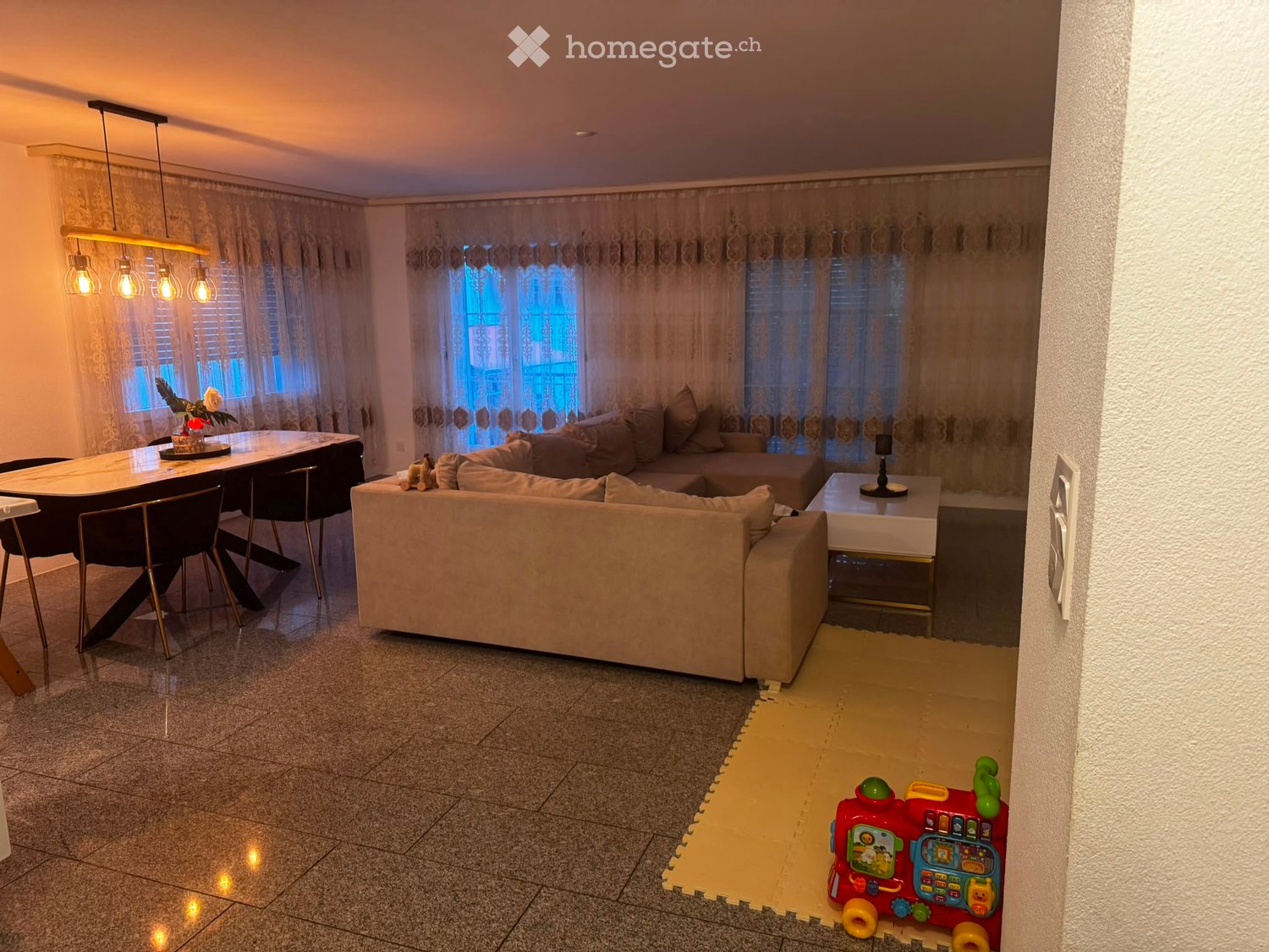 4 rooms apartment, photo 1 of 5