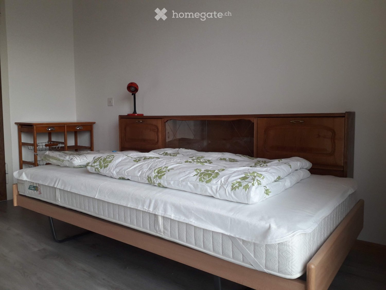 1 room single room