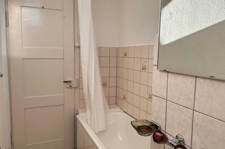 Room in a shared flat, photo 2 of 9