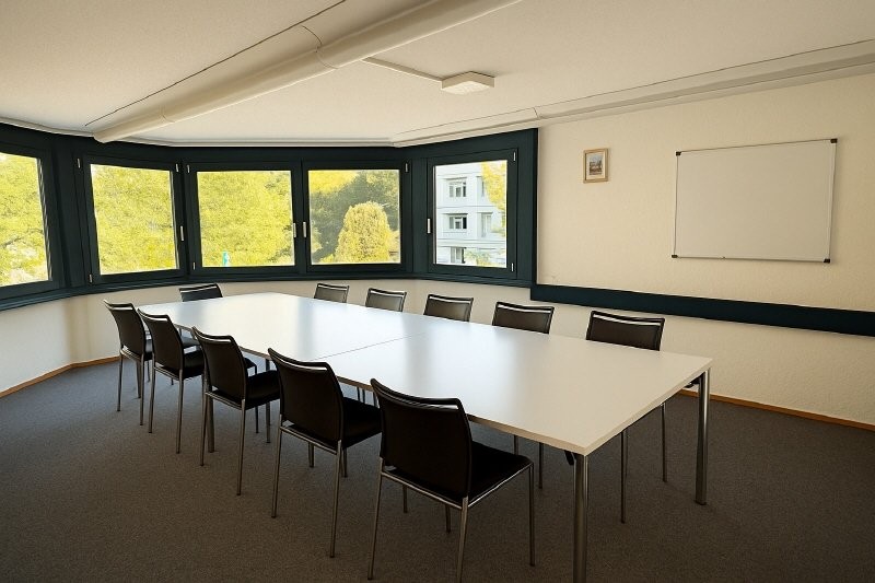 320m² office, photo 2 of 10