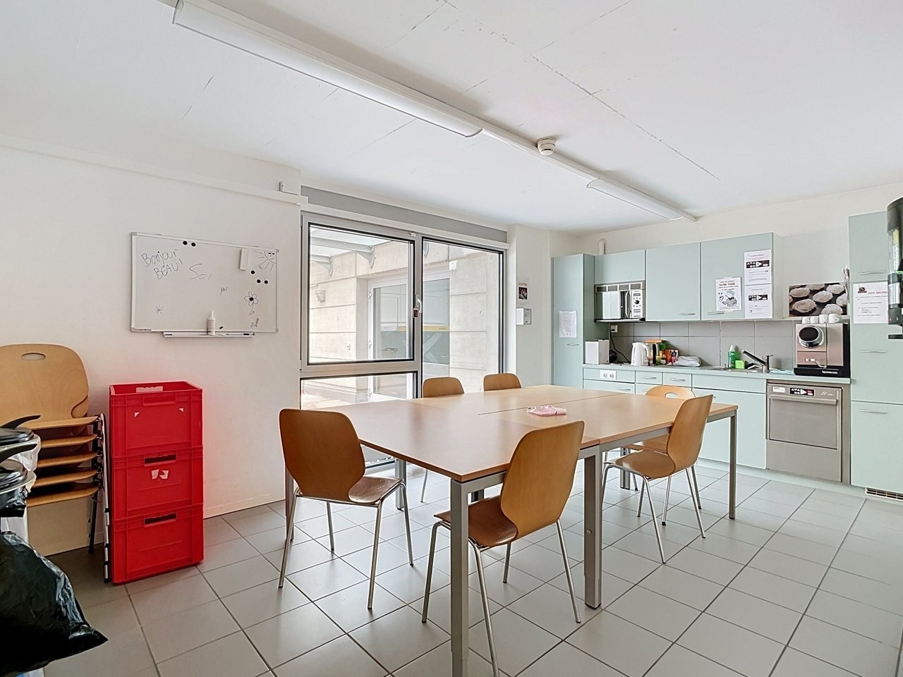 860m² commercial, photo 7 of 10