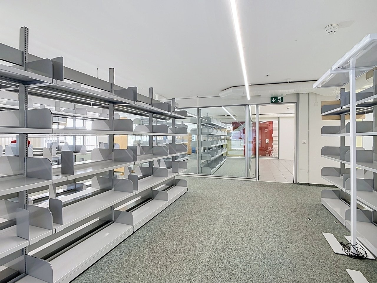 860m² commercial, photo 10 of 10