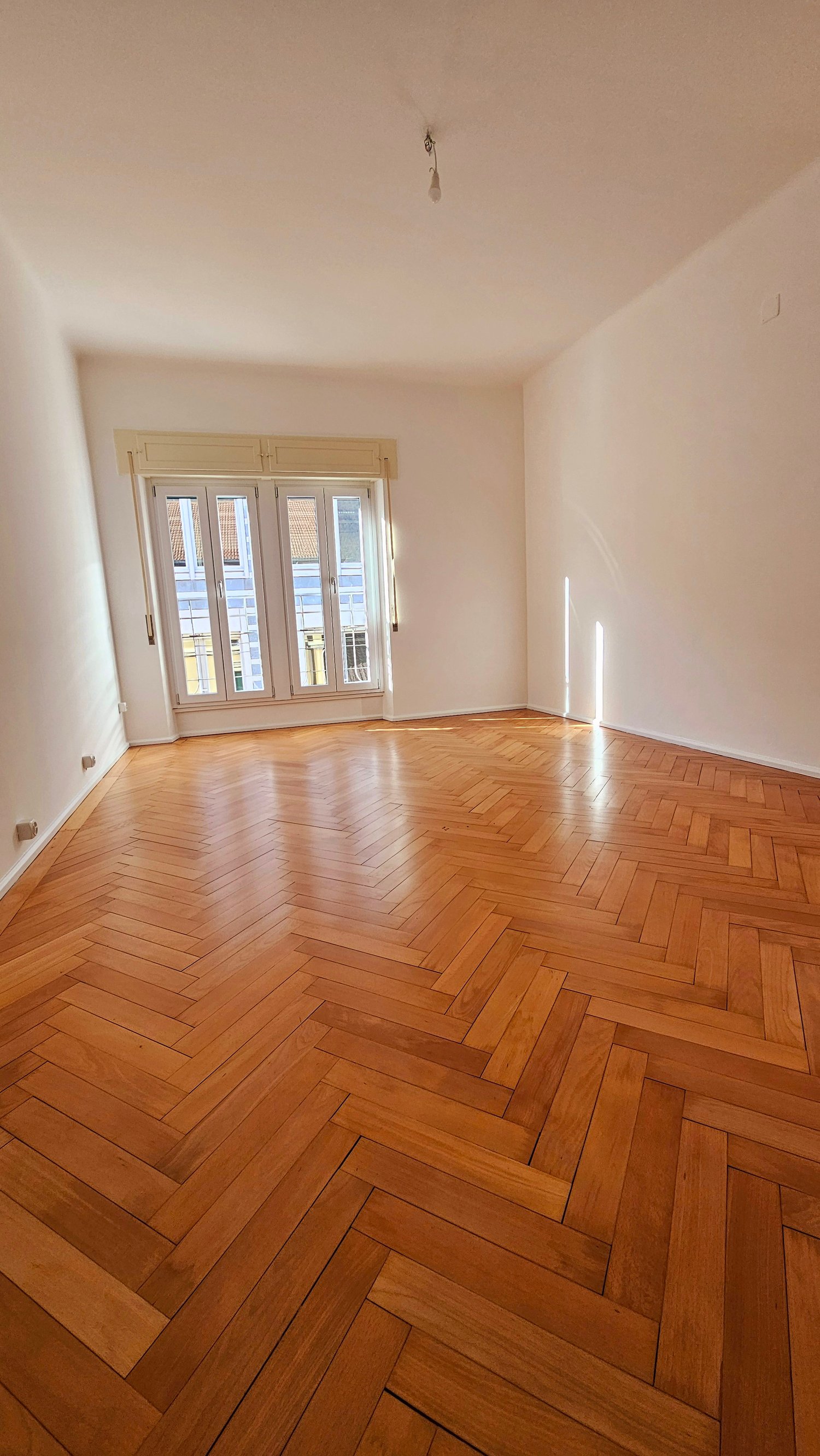 4 rooms apartment, photo 3 of 7