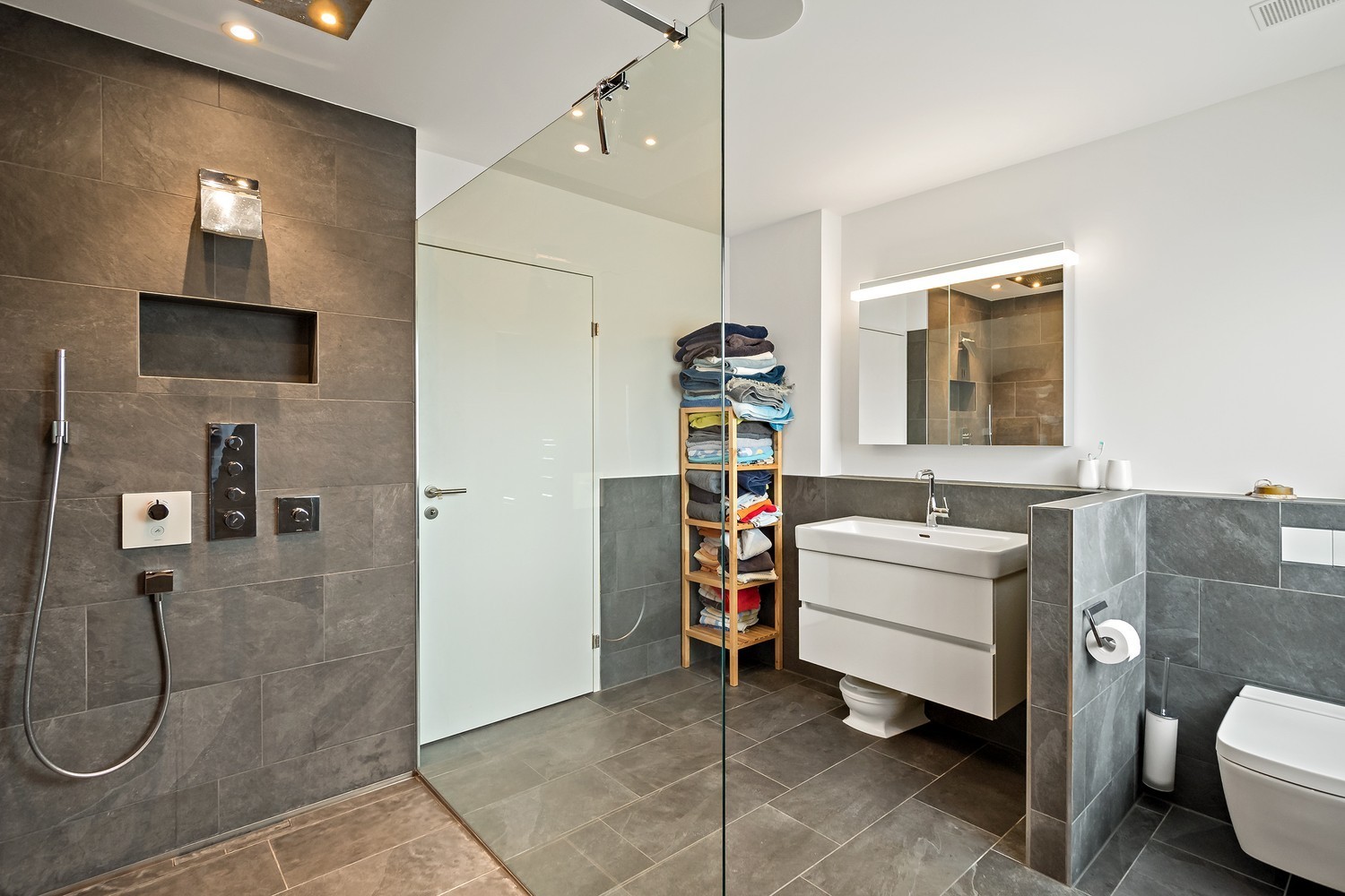 Room in a shared flat, photo 8 of 10