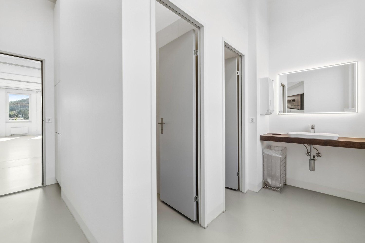 335m² office, photo 6 of 7
