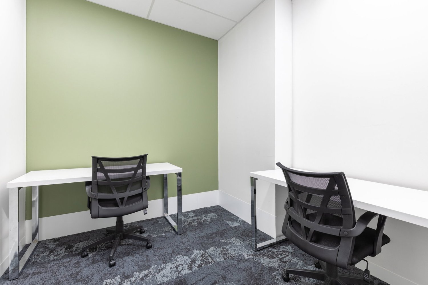 Office, photo 2 of 7
