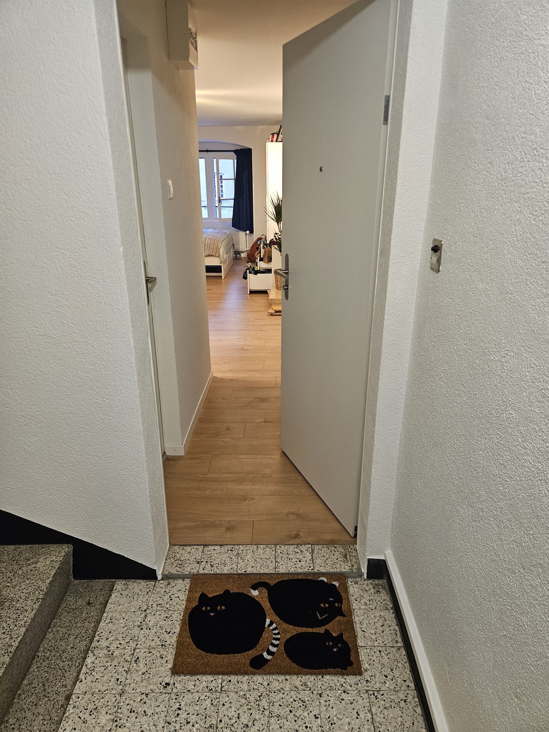 1 room apartment, photo 3 of 7