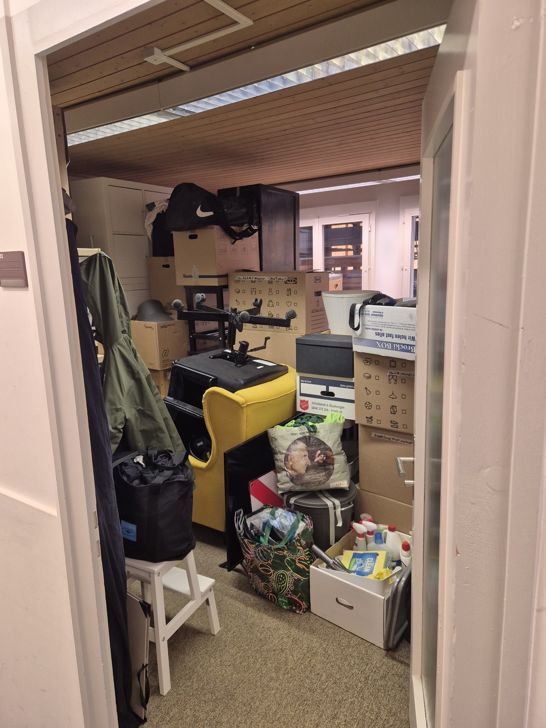 17m² office