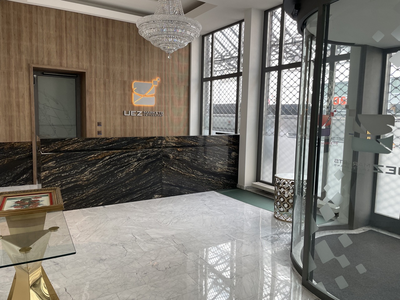457m² office, photo 3 of 10