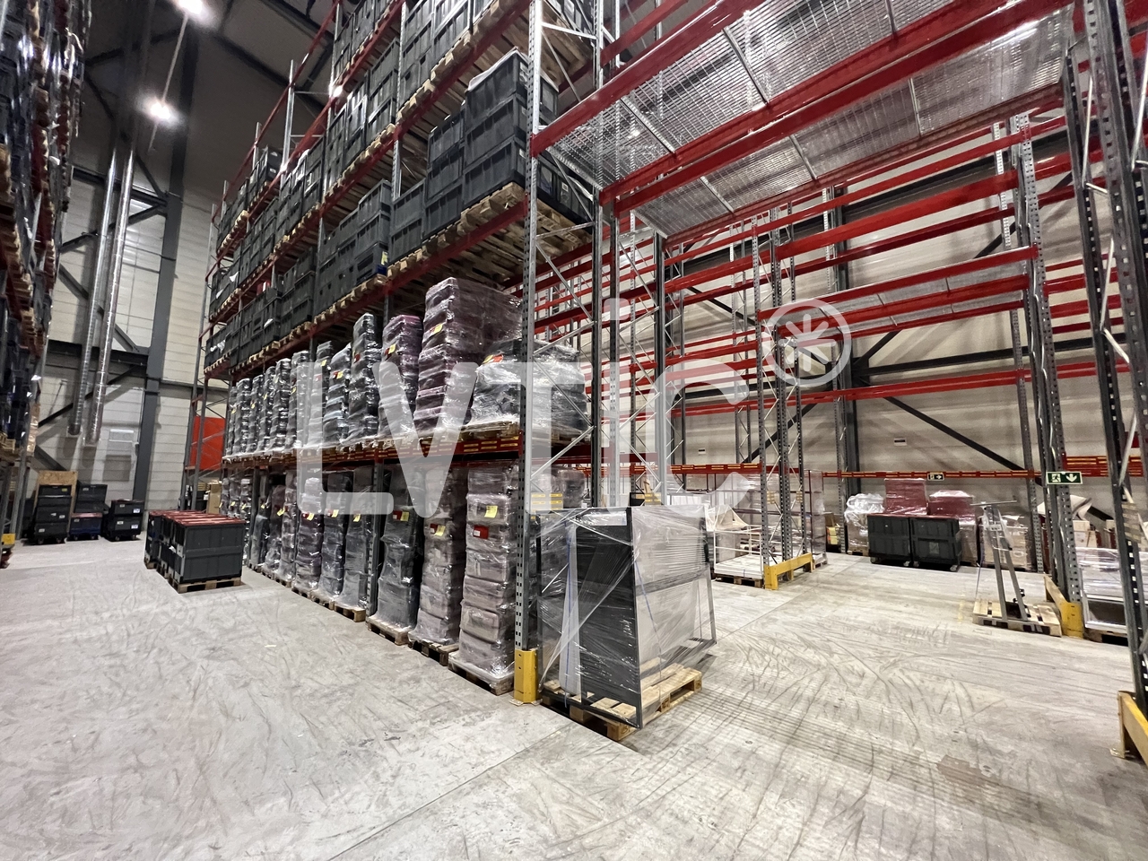 5220m² storage room