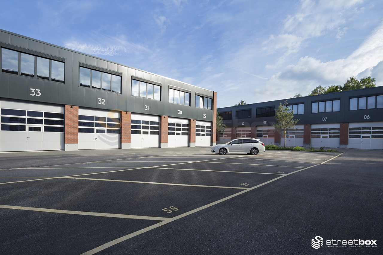 136m² commercial, photo 3 of 3