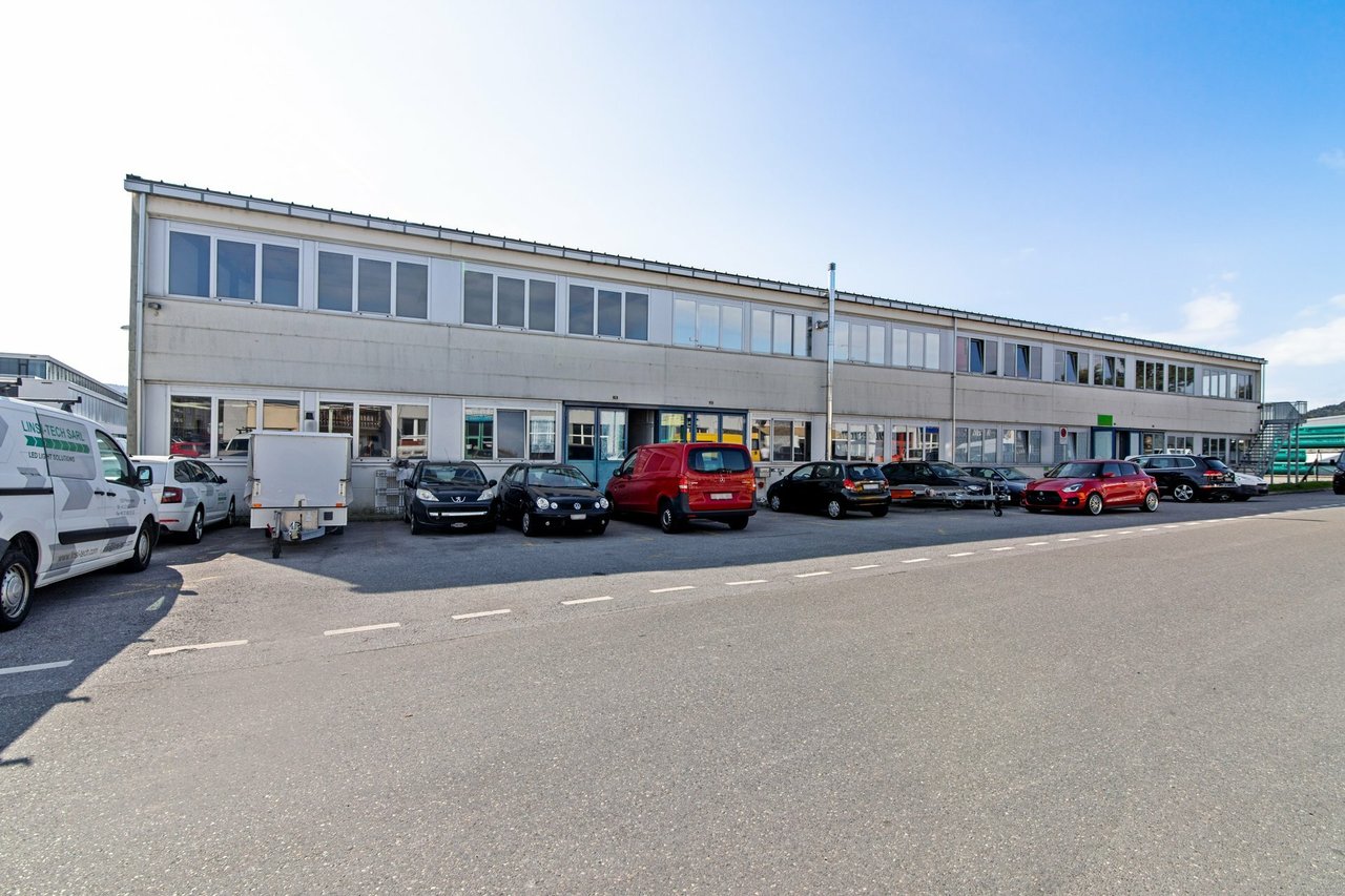 136m² office, photo 2 of 5