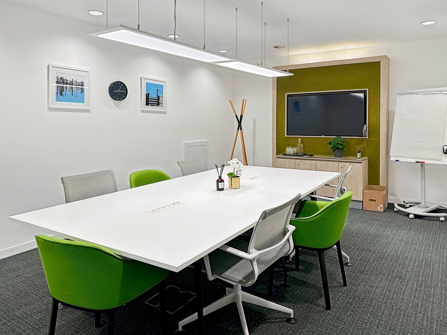 Office, photo 1 sur 9