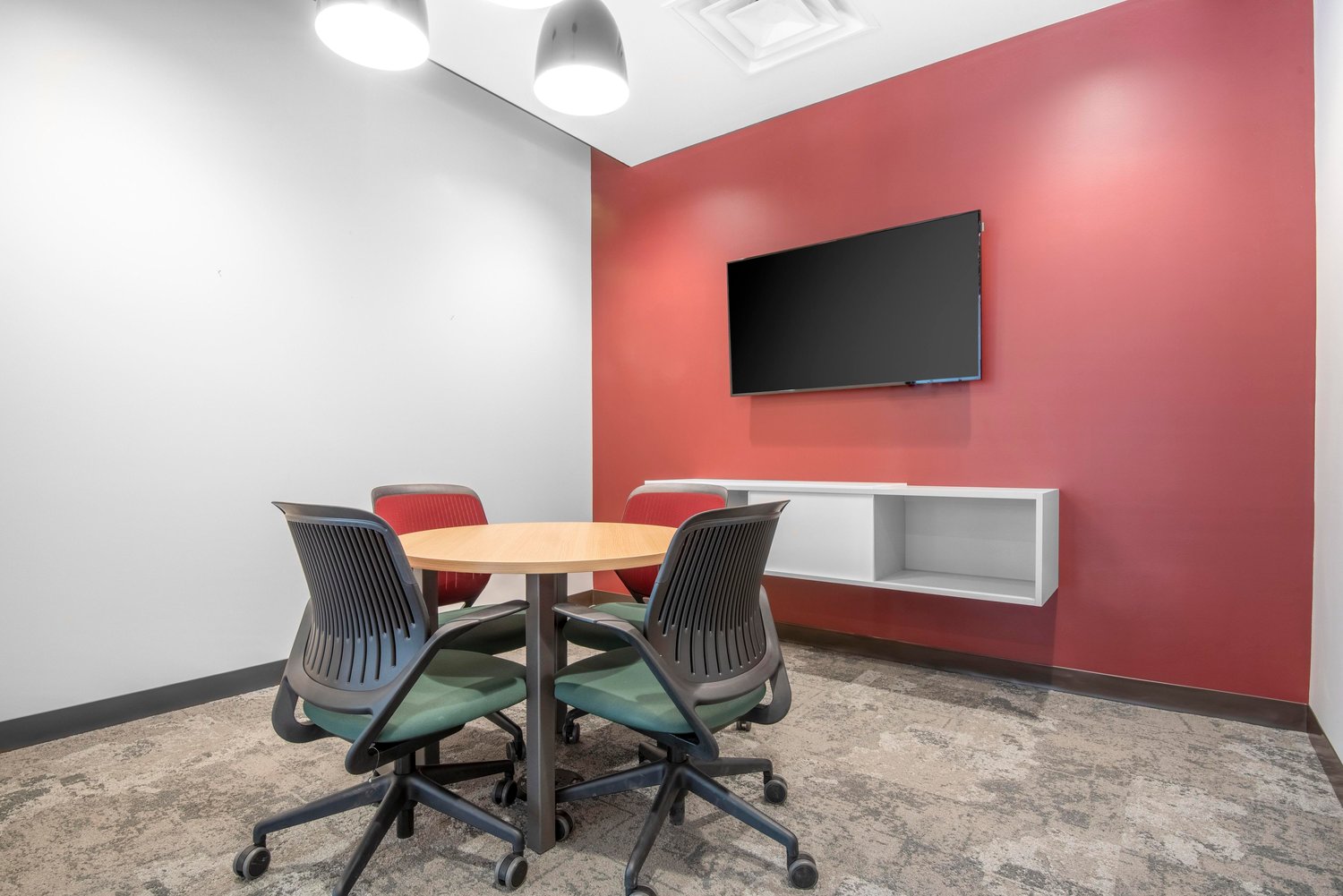 Office, photo 4 of 7