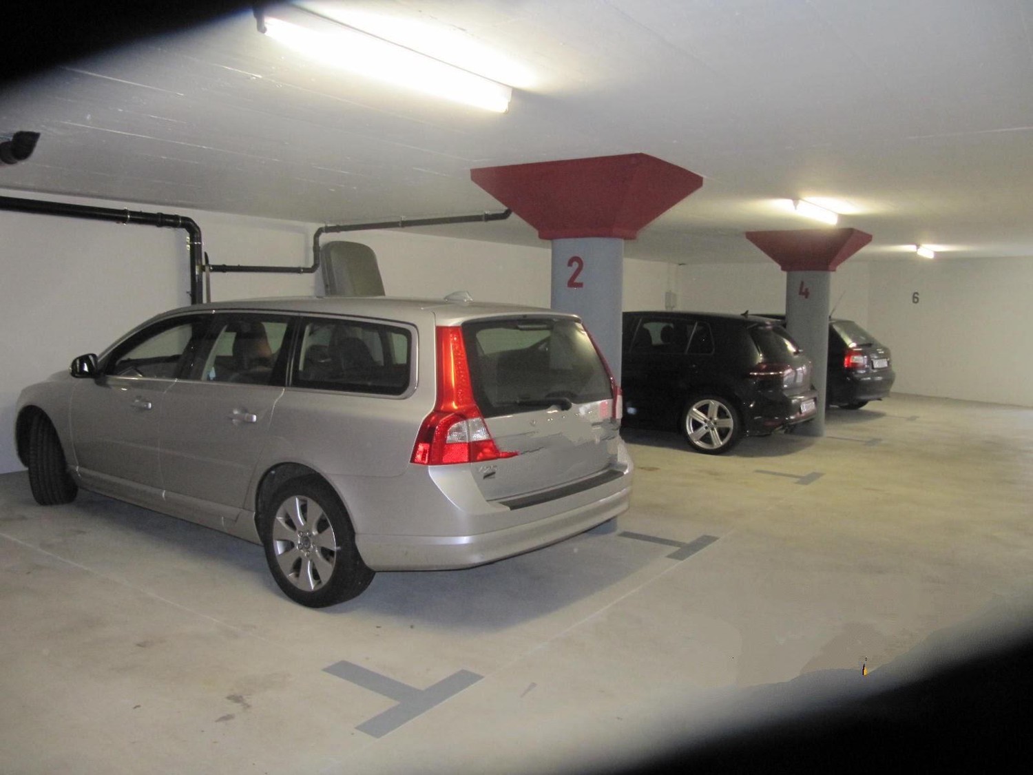 Underground slot, photo 1 of 2