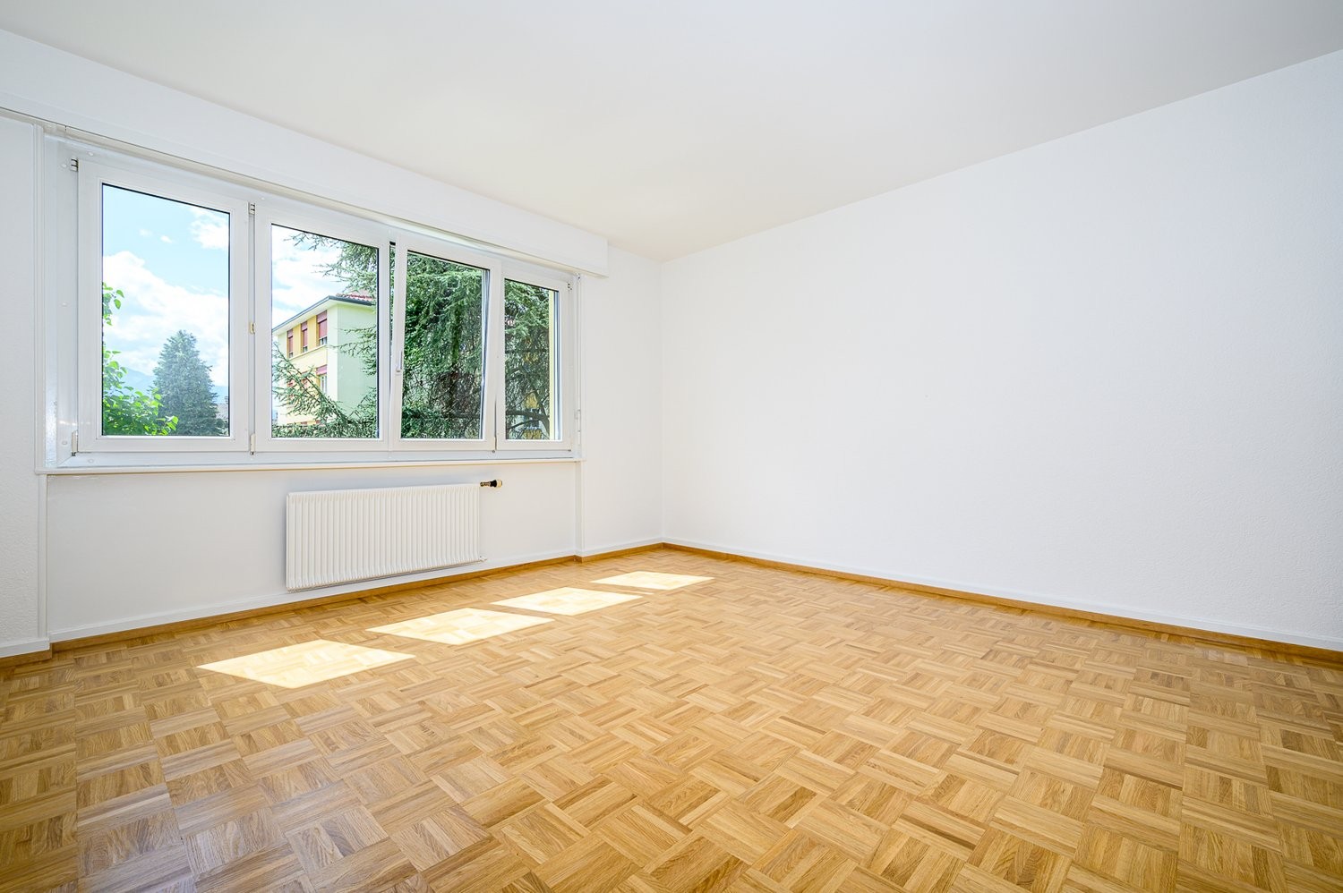 5 rooms apartment, photo 3 of 6