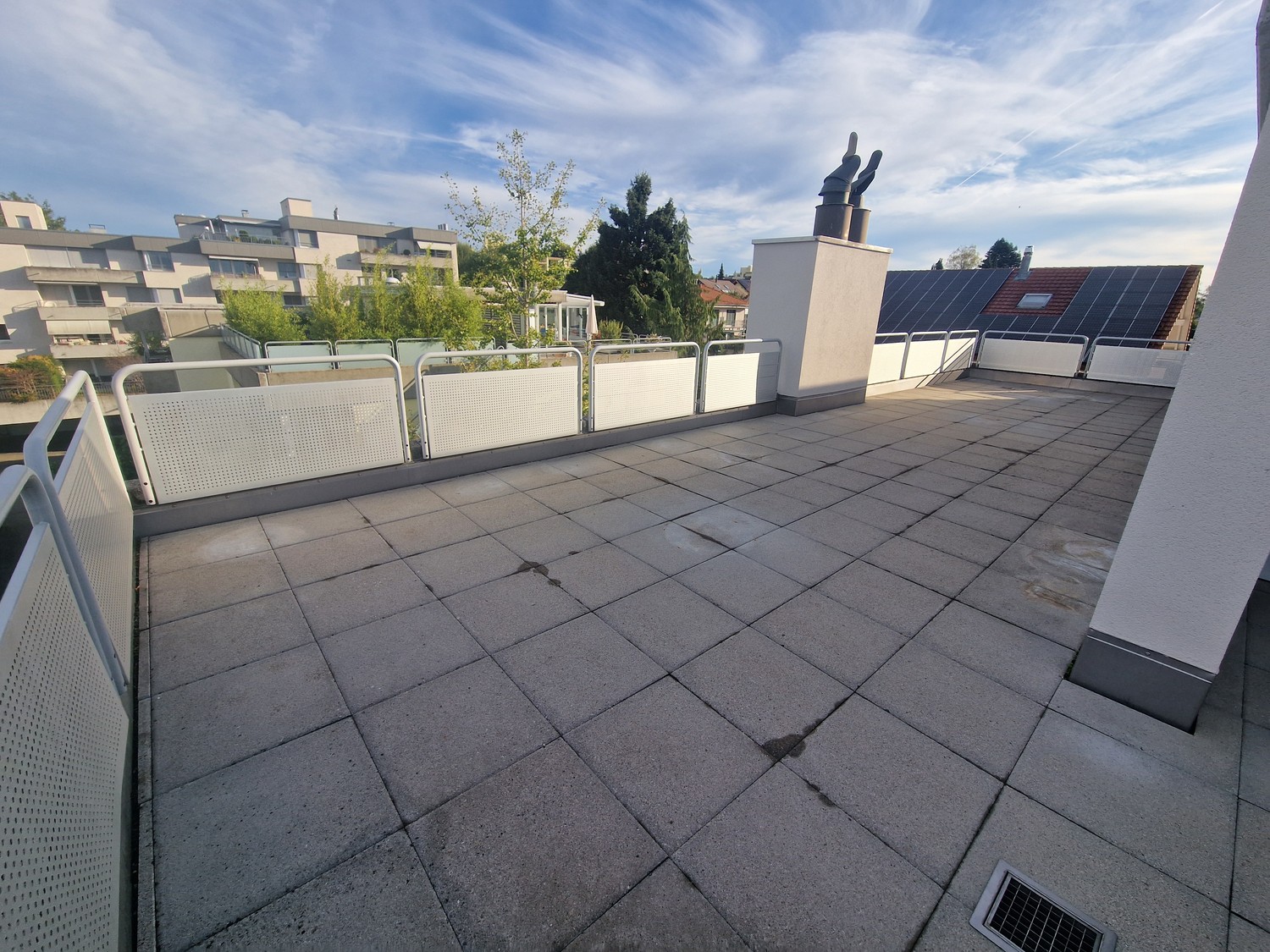 Appartement mansardé de 2 pièces, photo 1 sur 8