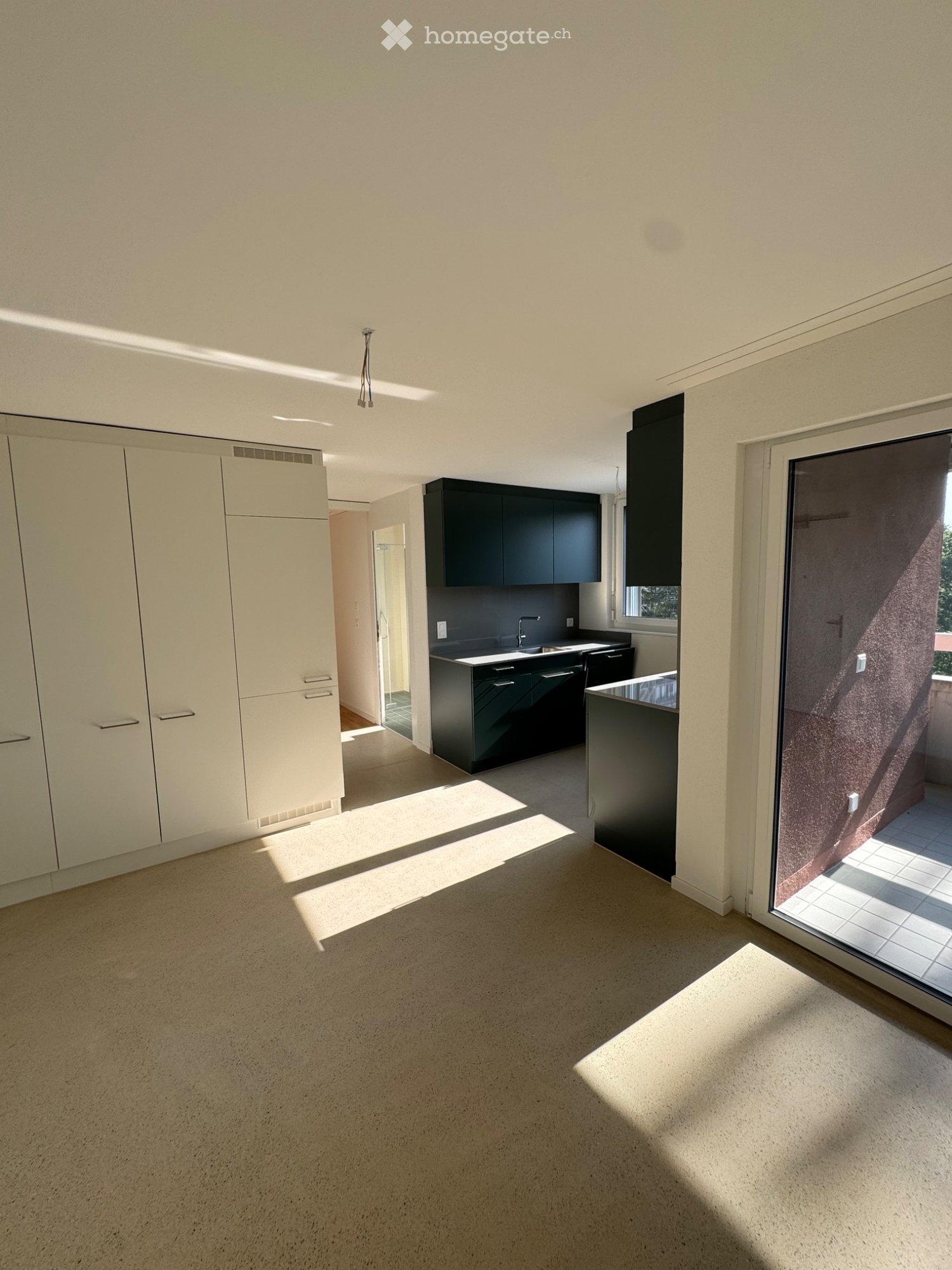 2 rooms apartment, photo 2 of 5