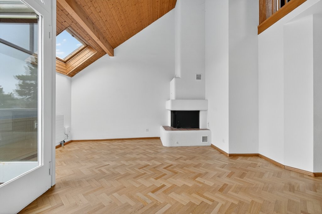 4 rooms apartment, photo 2 of 10