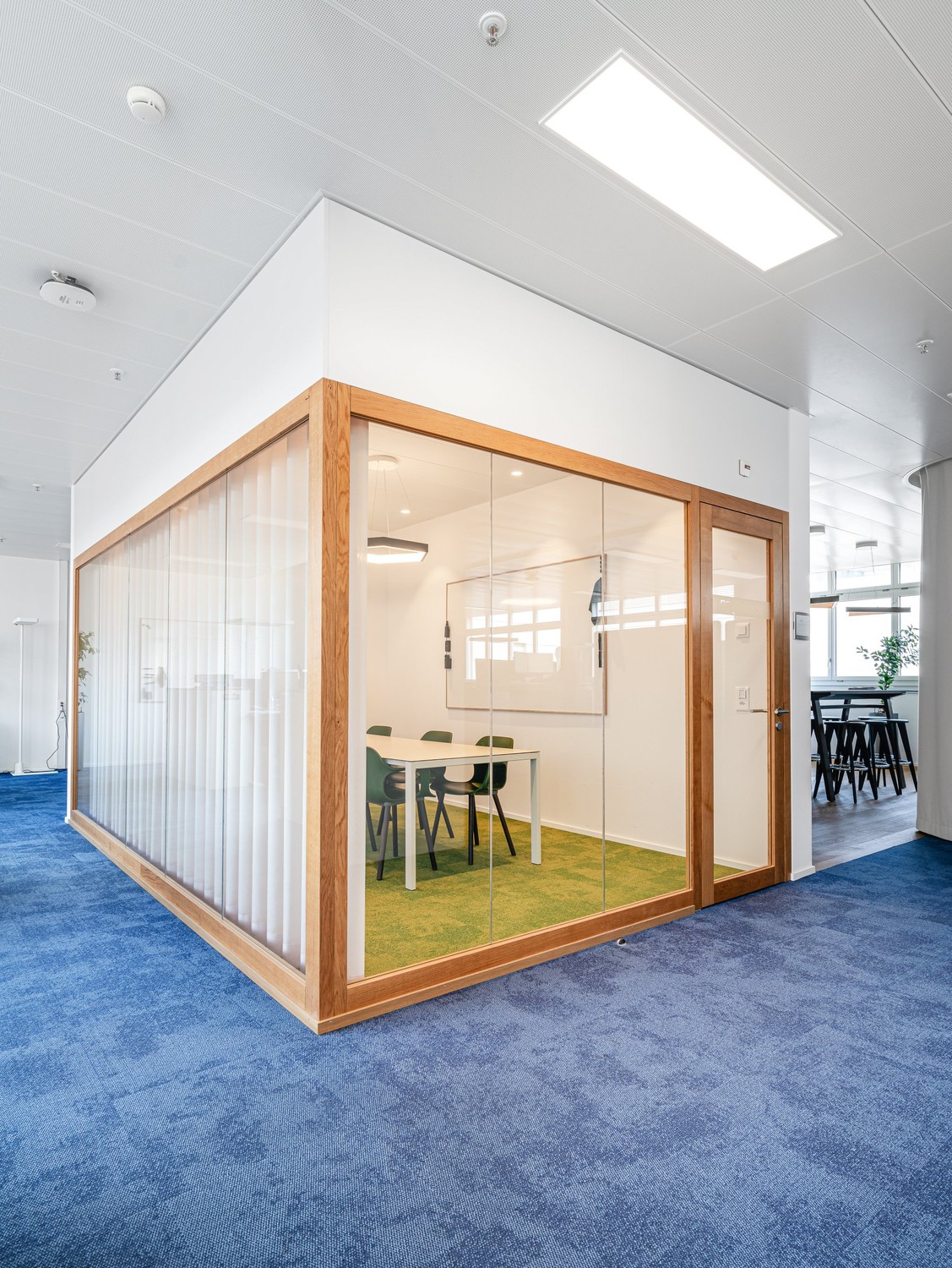 1420m² commercial