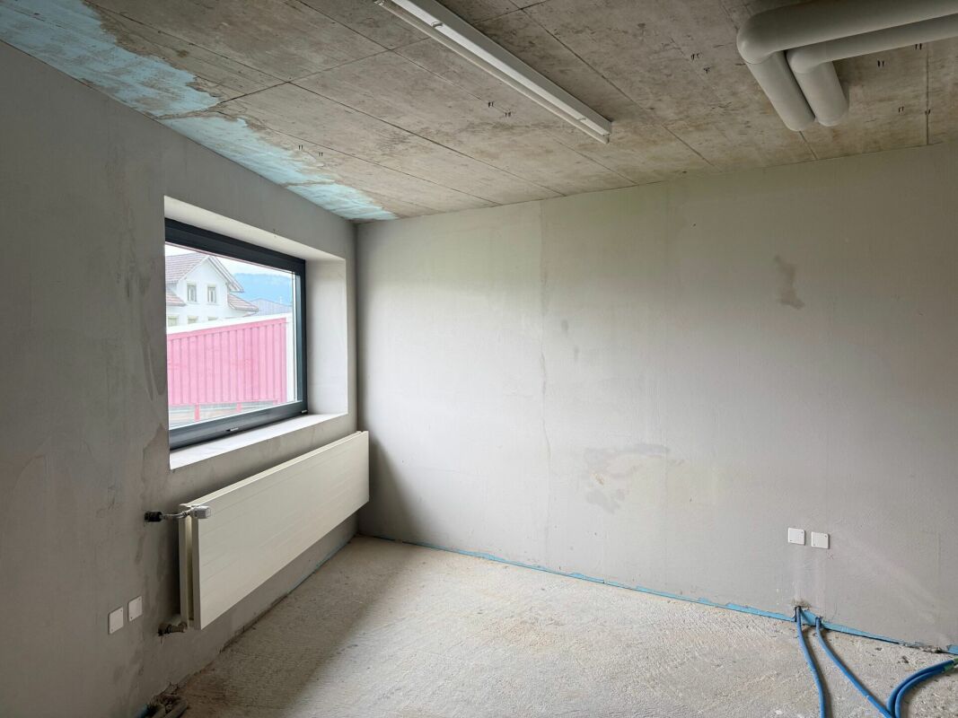 150m² workshop