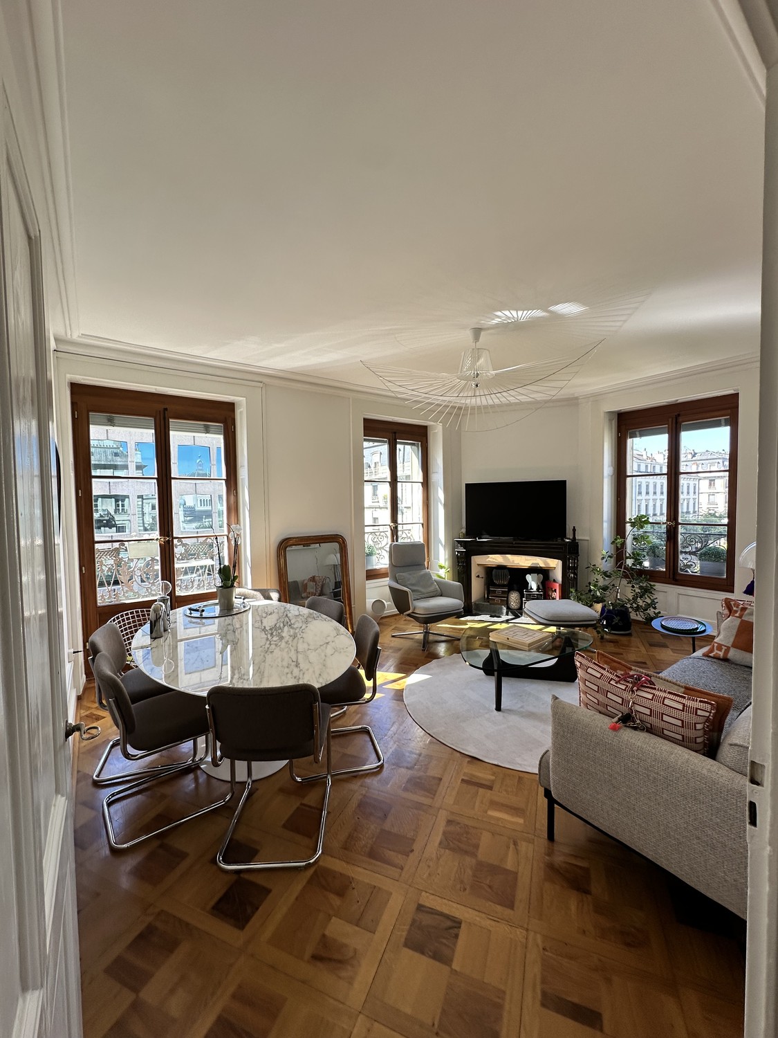 5 rooms apartment, photo 1 of 8