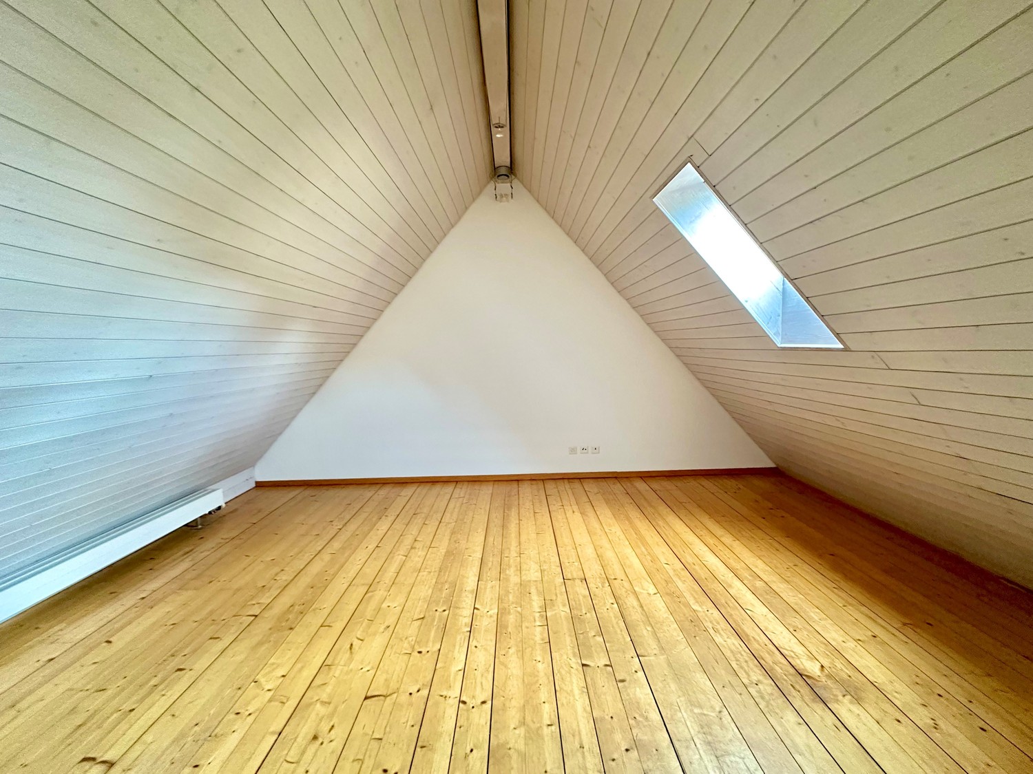 4 rooms apartment, photo 9 of 10