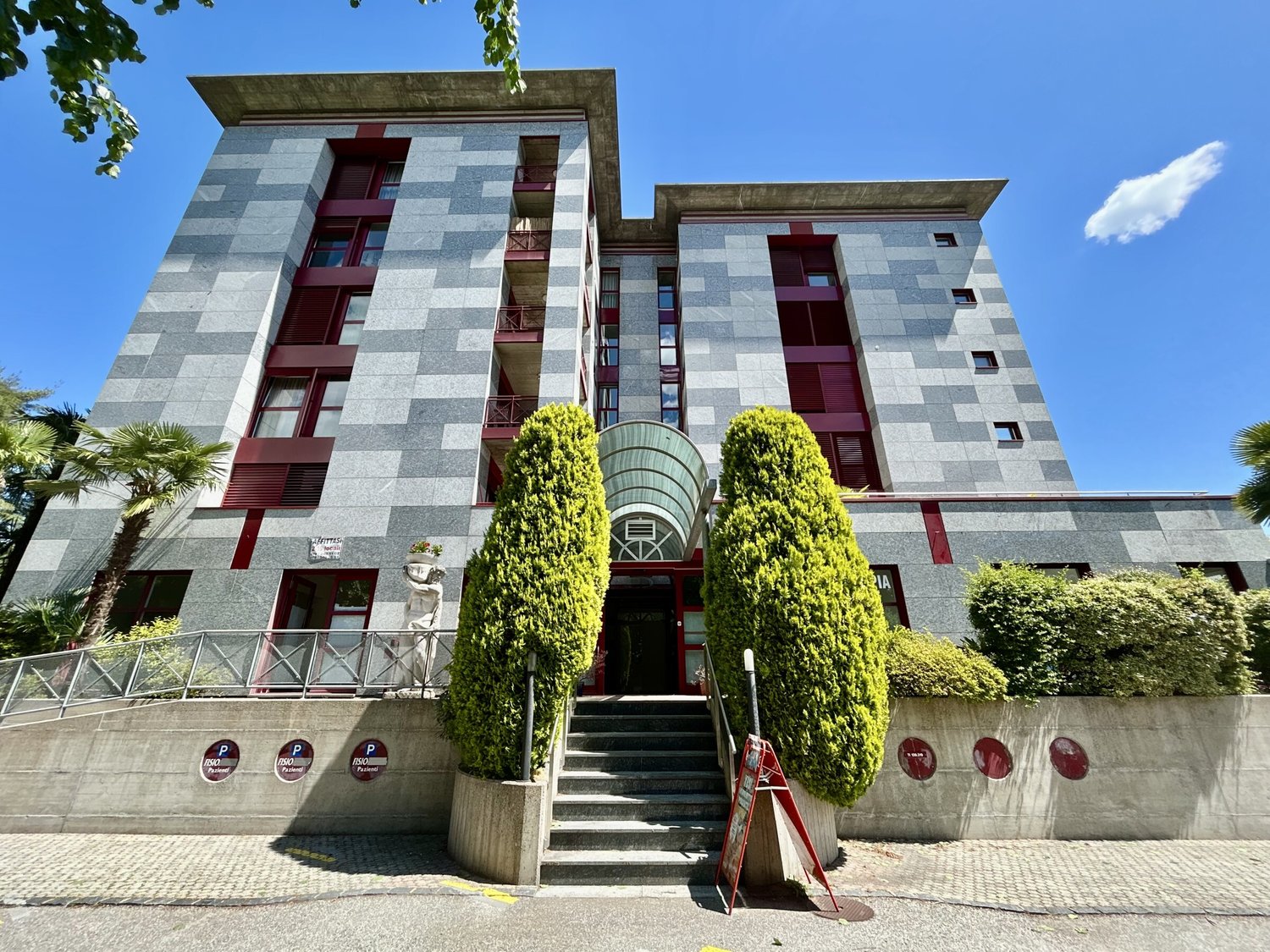 148m² living / commercial building, foto 8 di 8