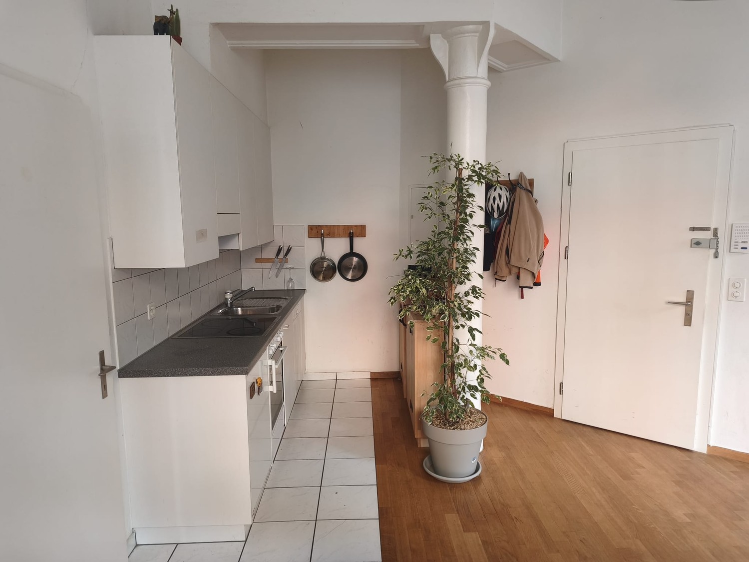 2 rooms apartment, photo 4 of 5