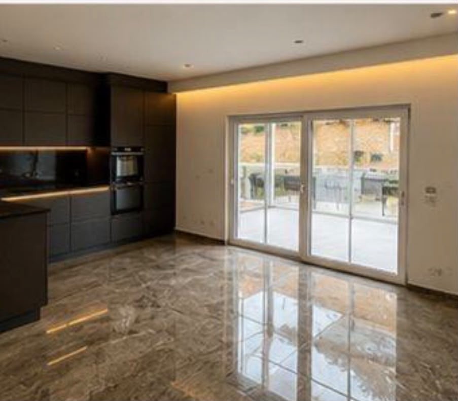 6 rooms single house