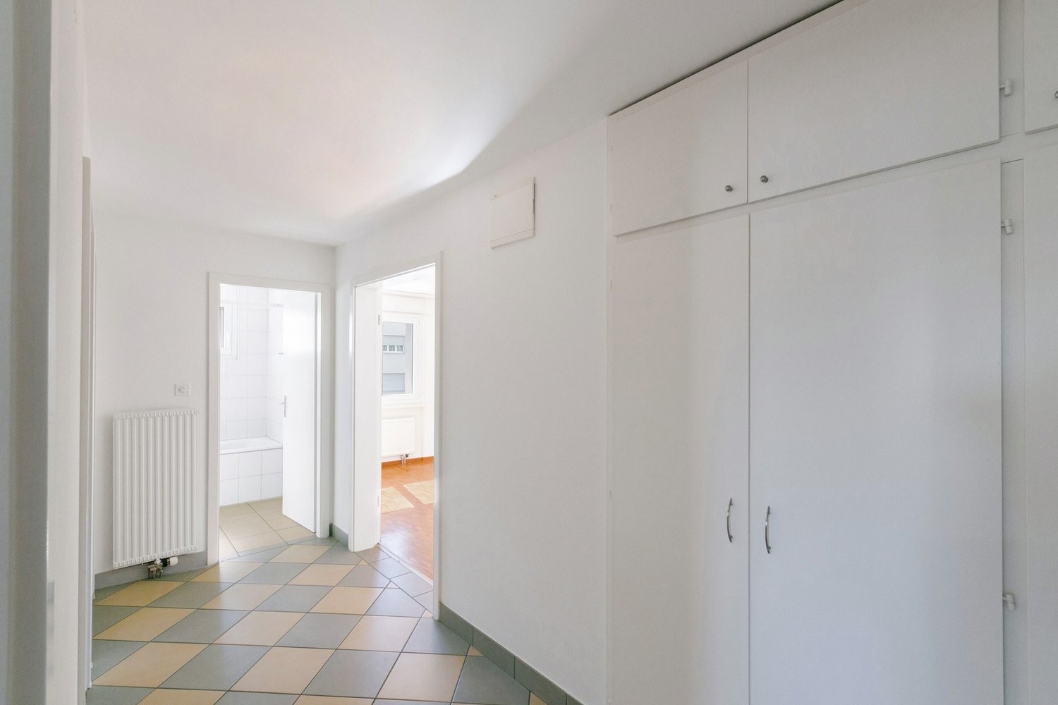 3 rooms apartment, photo 6 of 8