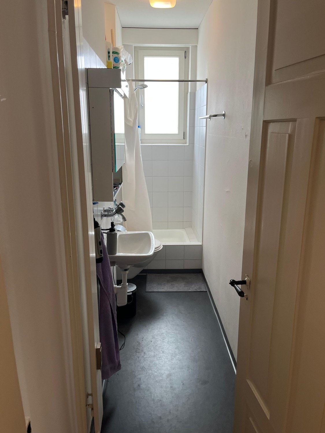 Room in a shared flat, photo 7 sur 8