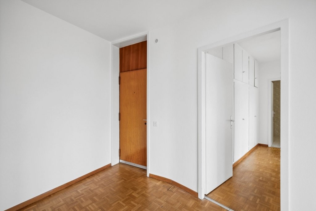 5-Zimmer-Wohnung, Foto 8 von 9