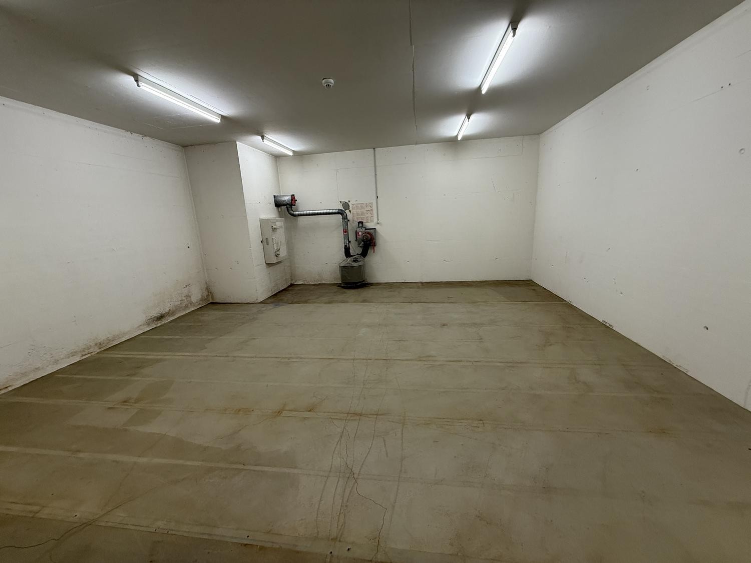 96m² cellar compartment, photo 2 of 4