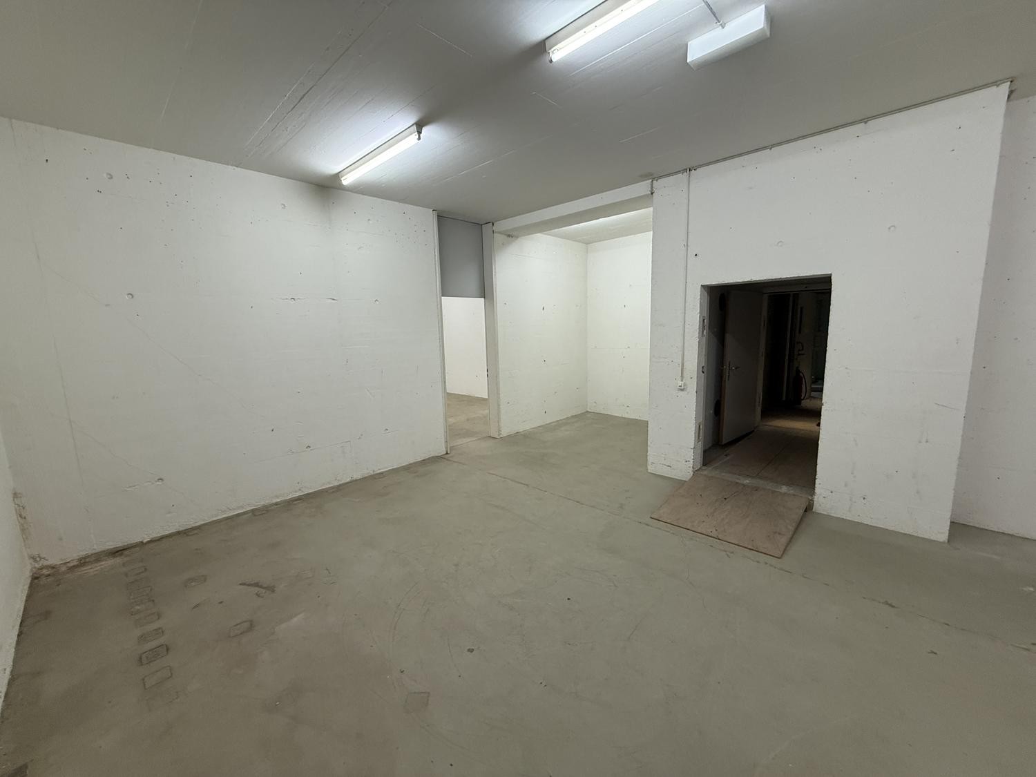 96m² cellar compartment, photo 3 of 4