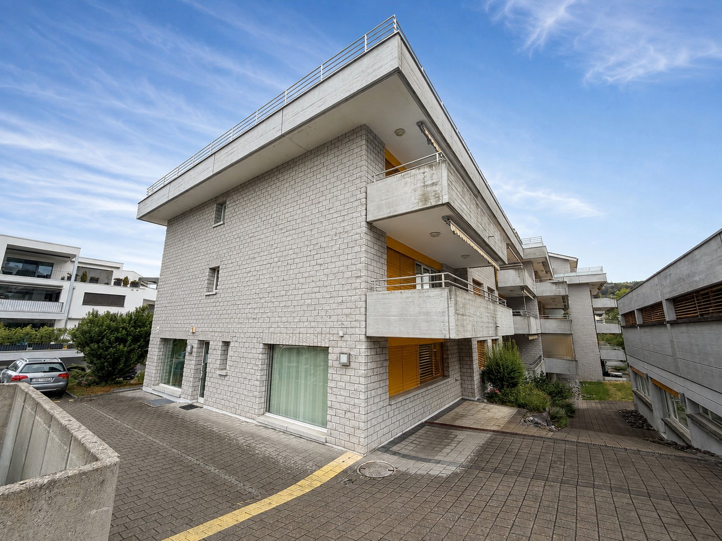 188m² office, photo 3 of 10